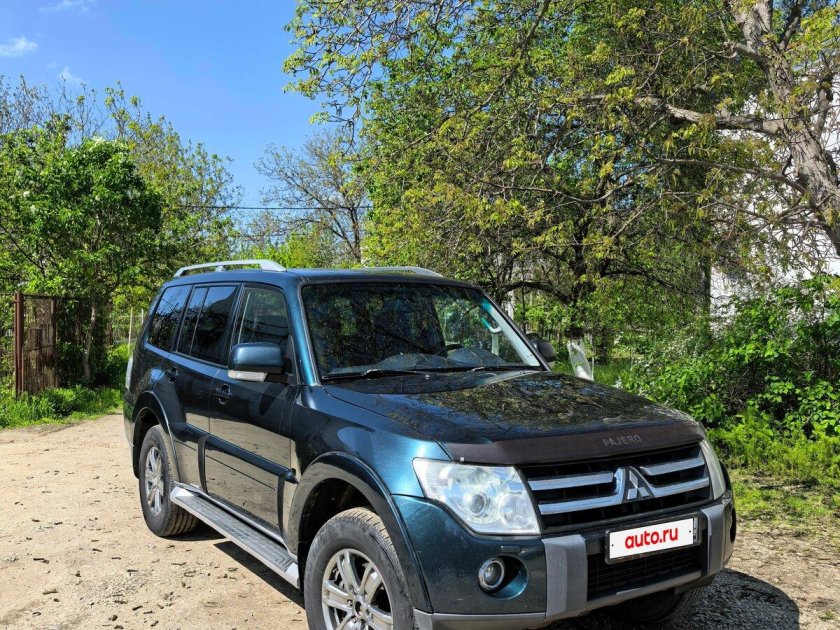 Мицубиси паджеро 4 рестайлинг 1