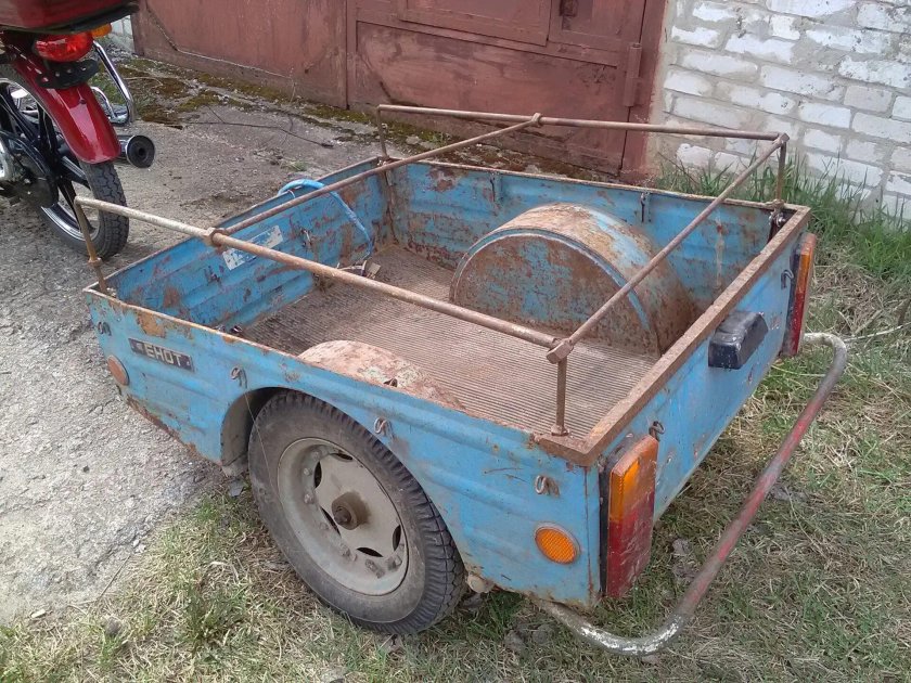 Мотоприцеп енот