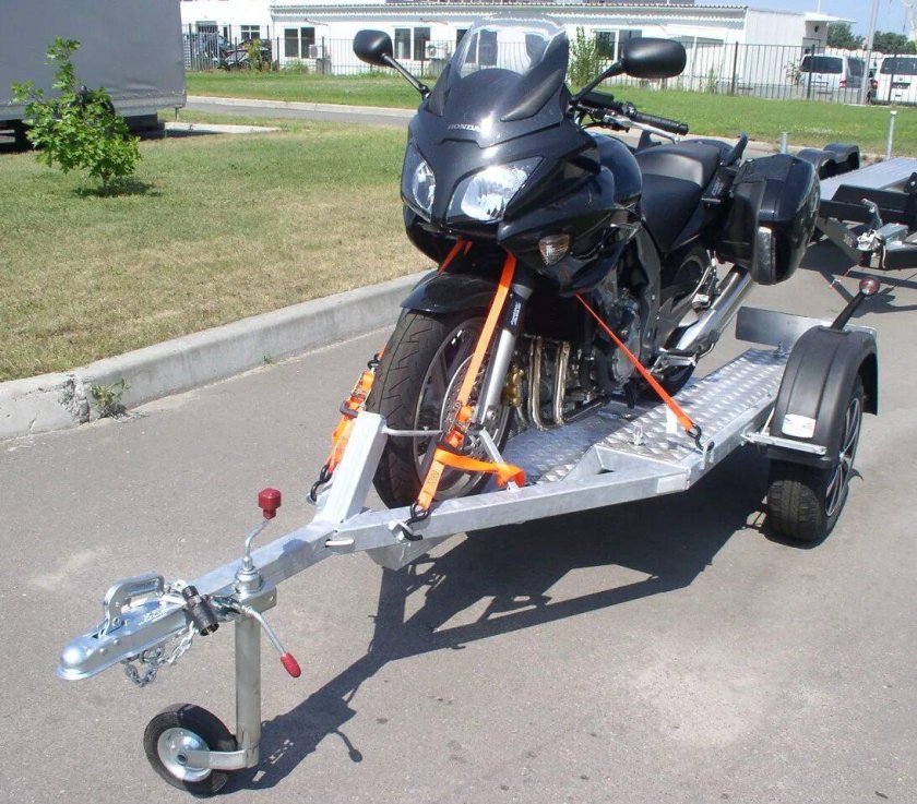 Прицеп енот для мотоцикла