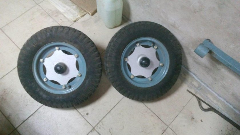 Ступица прицепа енот