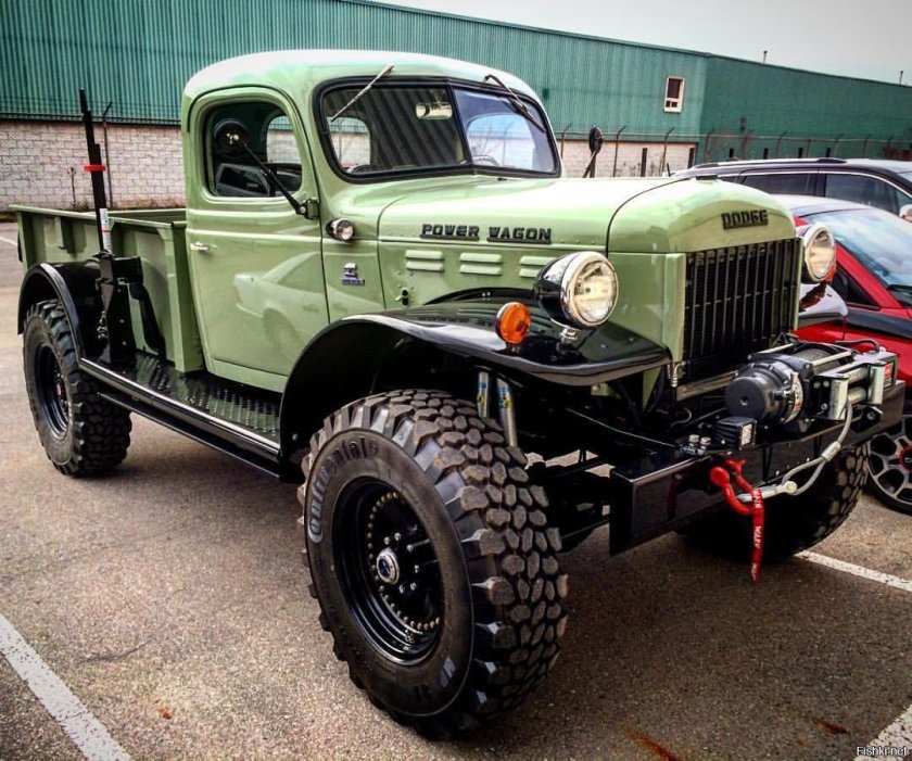 Додж Power Wagon