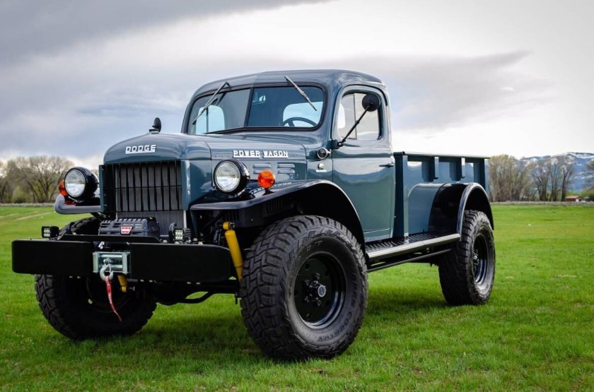 Dodge Power Wagon 1945