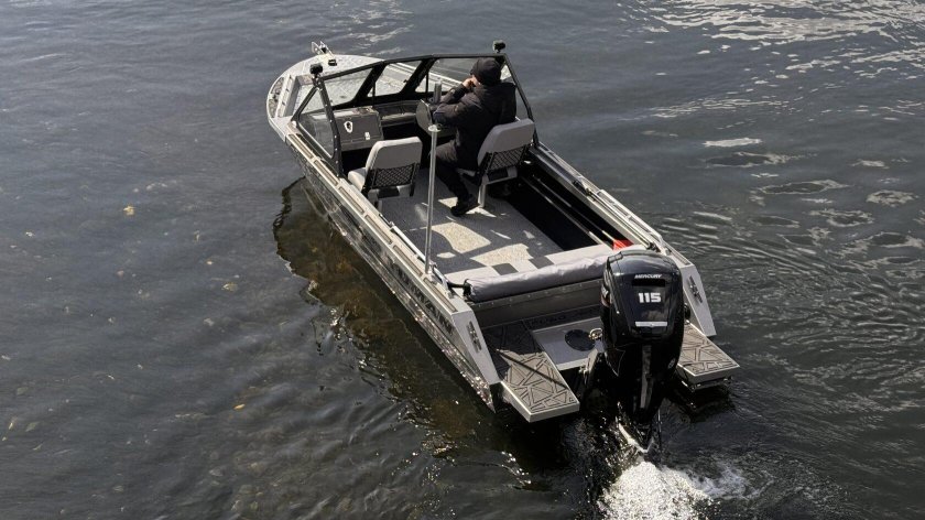 Лодка волжанка 46 fish