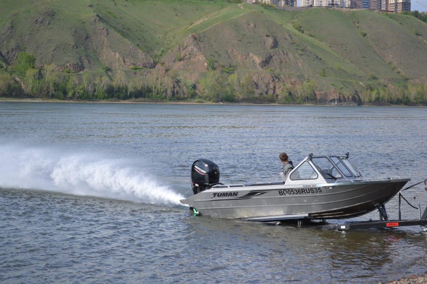 Водометный катер tuman 565 - Jet