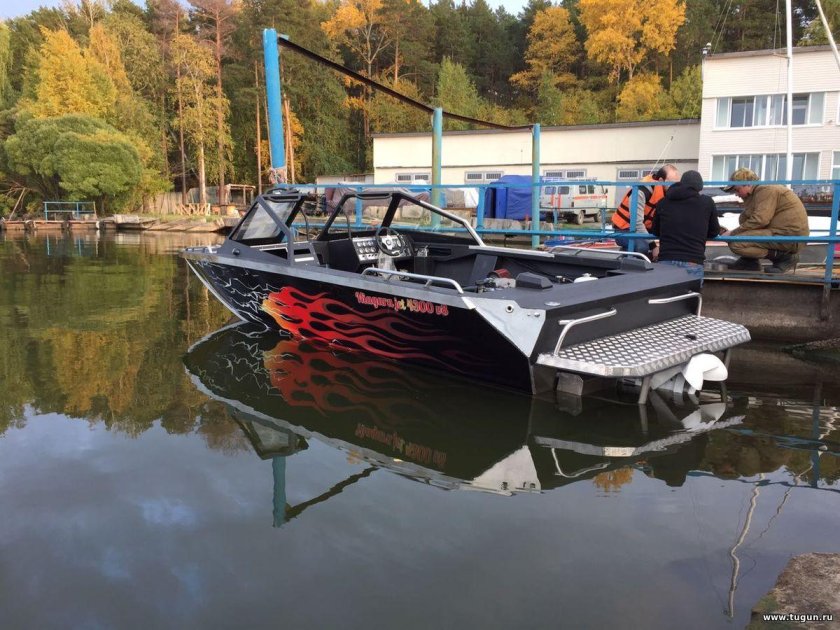 Катер Predator 600