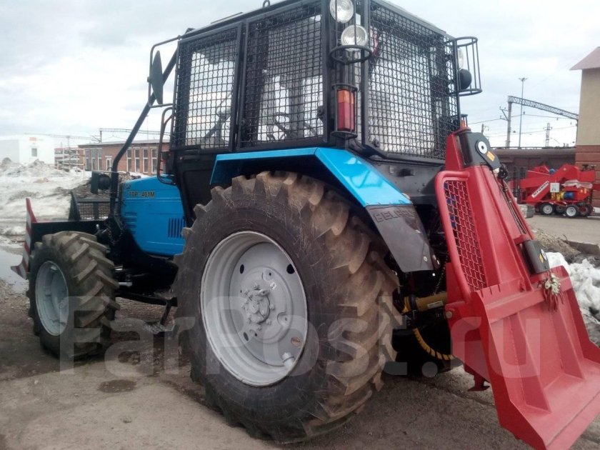 Трактор ТТР 401м
