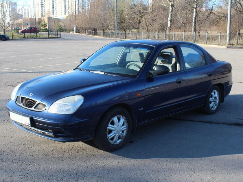 Daewoo nubira 2000