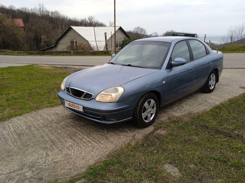 Daewoo nubira 2000