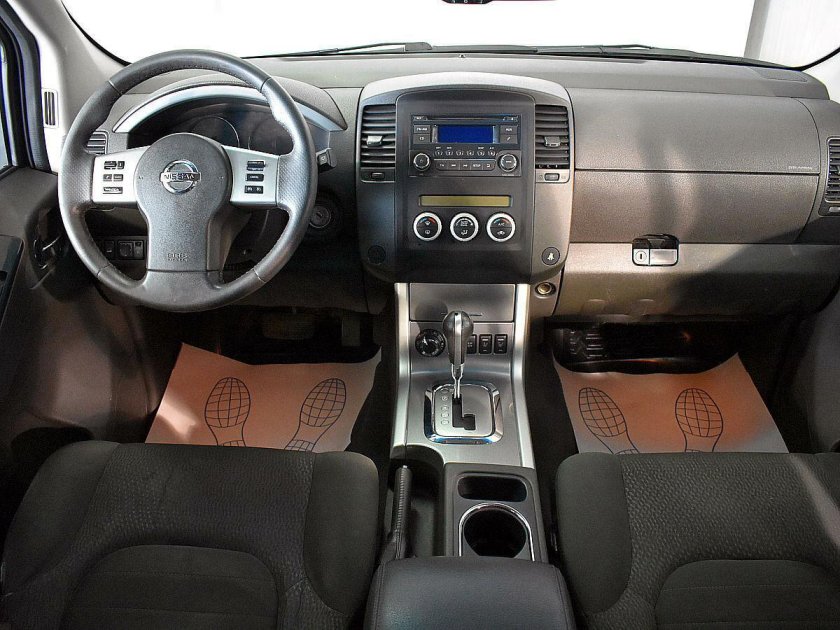 Nissan Pathfinder r51 Торпедо