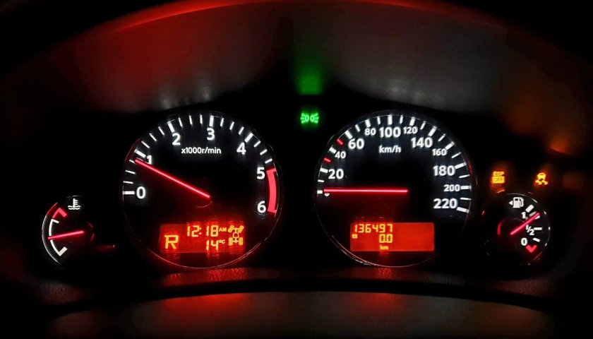 Панель приборов Nissan Pathfinder