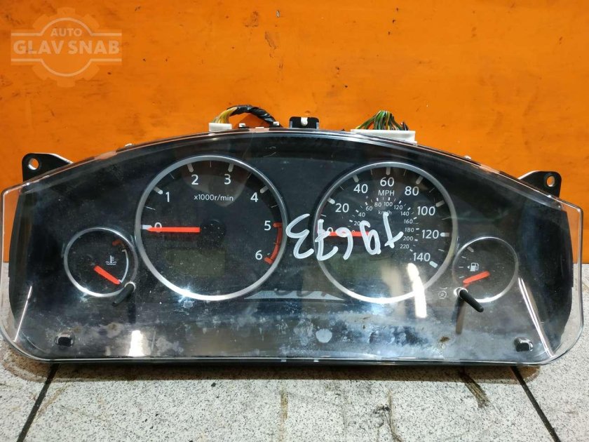 Nissan Pathfinder r51 панель приборов