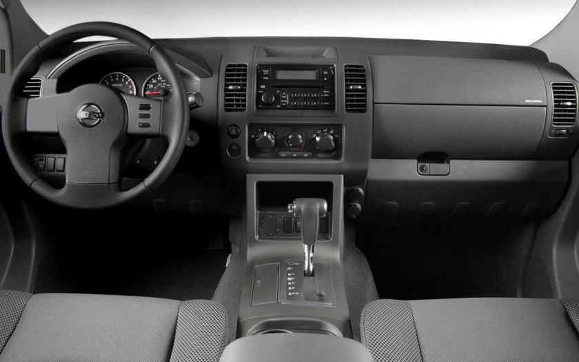 Pathfinder 2005 салон