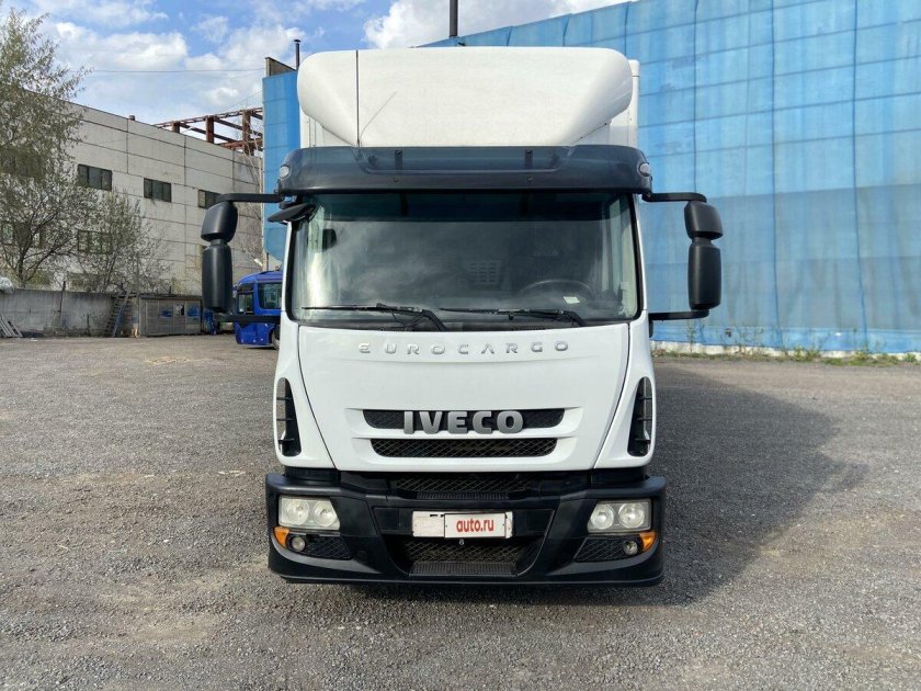 Грузовик ивеко