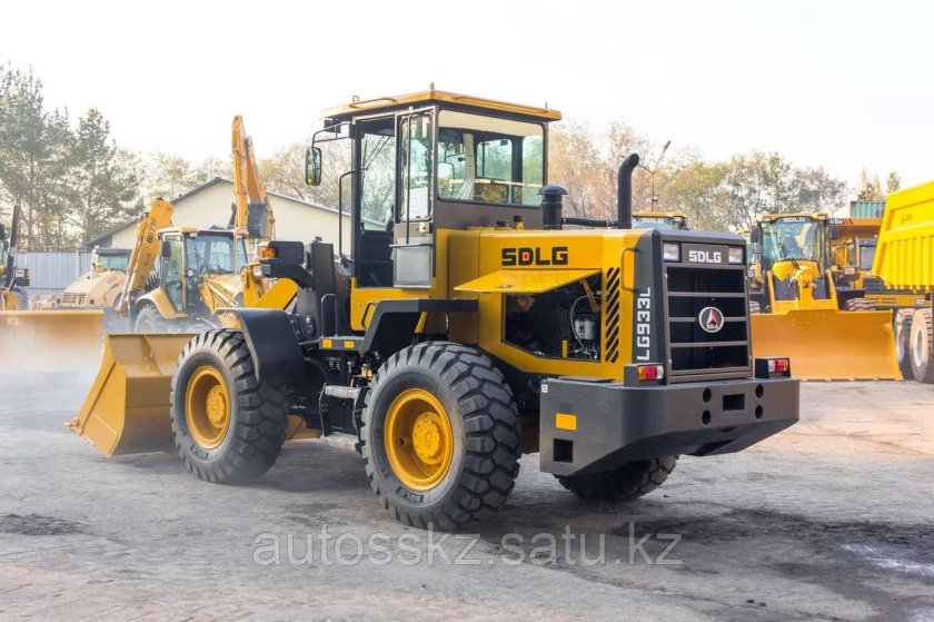 Фронтальный погрузчик lg933l