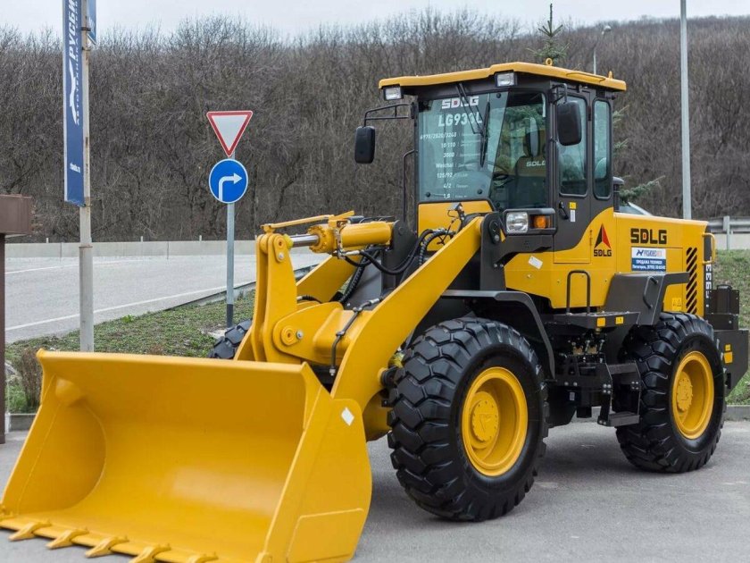 Погрузчик SDLG 933l