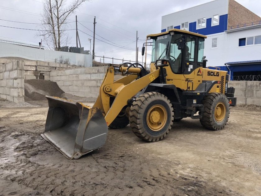 Погрузчик фронтальный lg936l