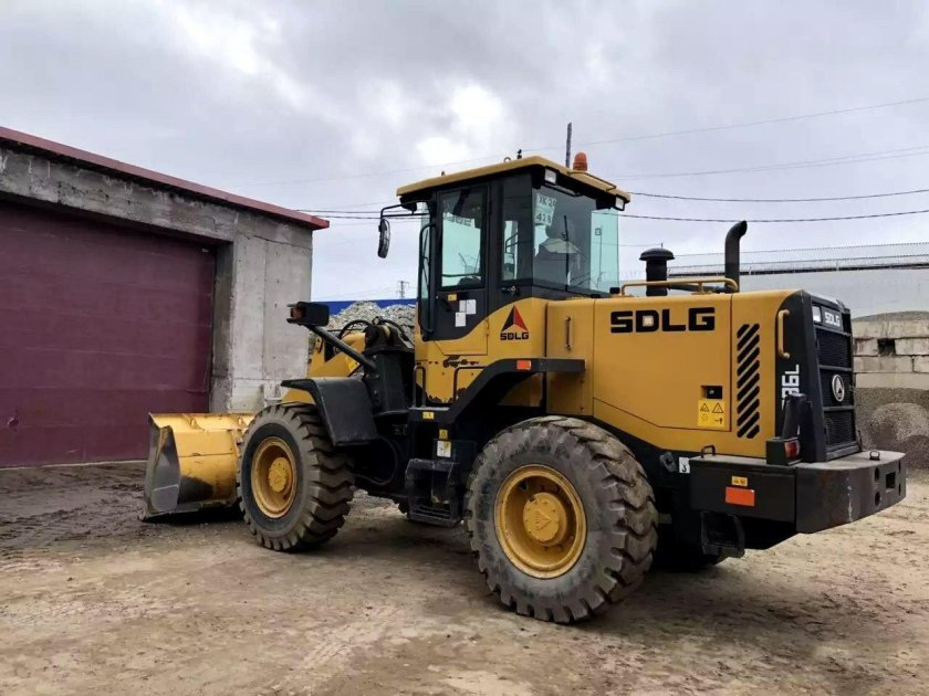 SDLG lg936 фронтальный погрузчик