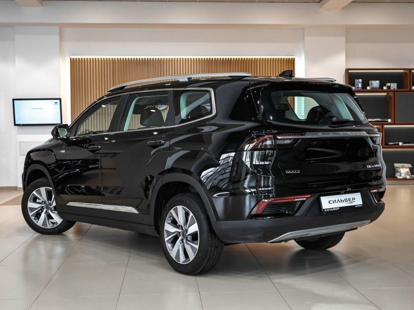 Okavango Geely черная