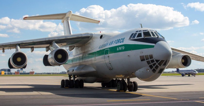 Ил 76 ввс алжира