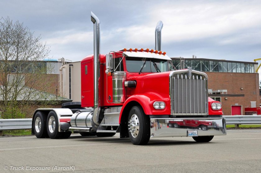 Трак Кенворт w900l