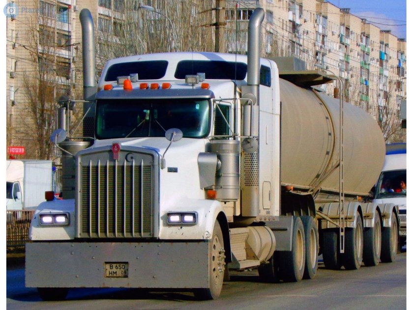 Kenworth w900 Russia