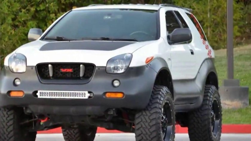 Внедорожник Isuzu VEHICROSS