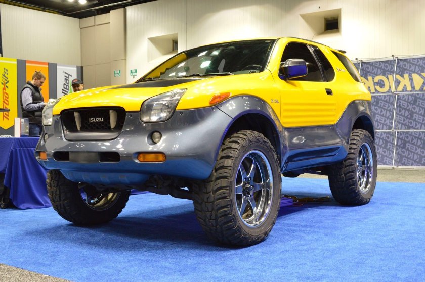 Isuzu VEHICROSS 2014