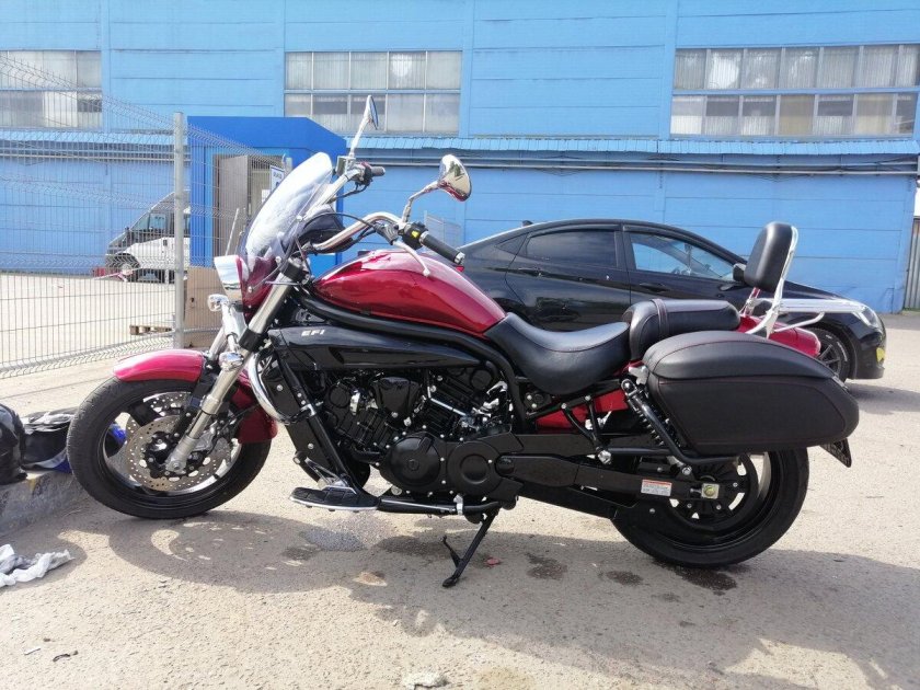 Hyosung Aquila gv650