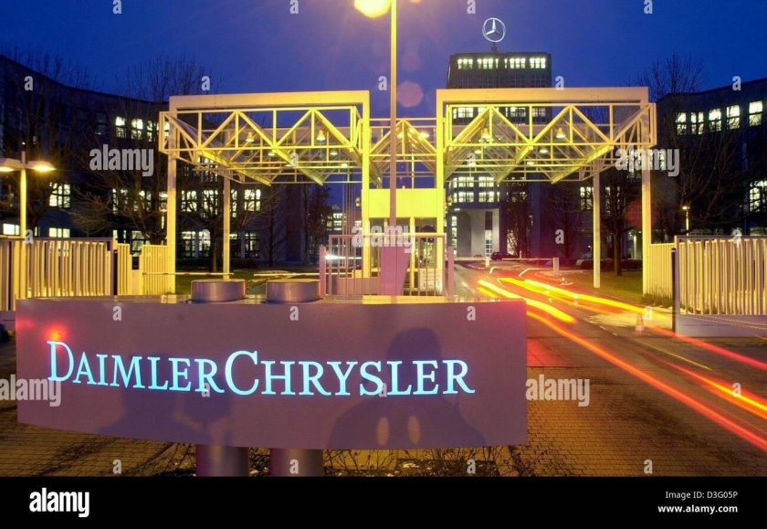 Daimler Chrysler Corporation 2002 машинка