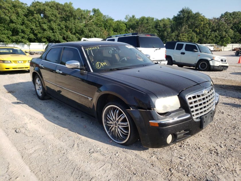 Крайслер 300с 2006