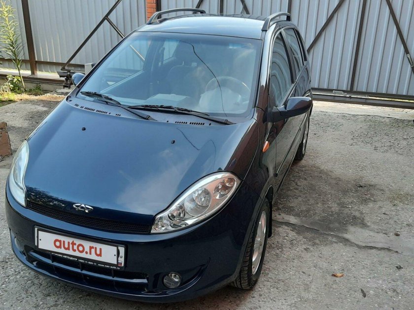 Автомобиль chery