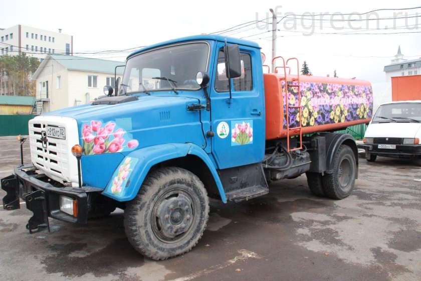 ЗИЛ 130 поливалка