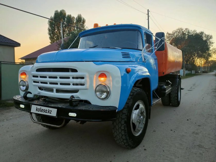 Зил водовоз