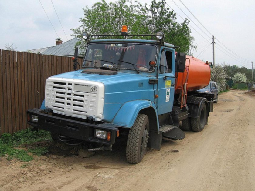 ЗИЛ 4331 поливалка