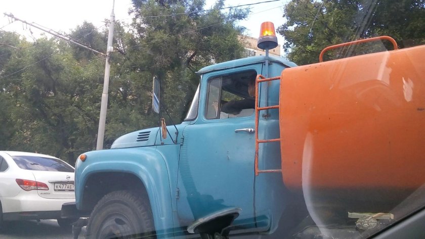 ЗИЛ-130 водовозка поливомоечная