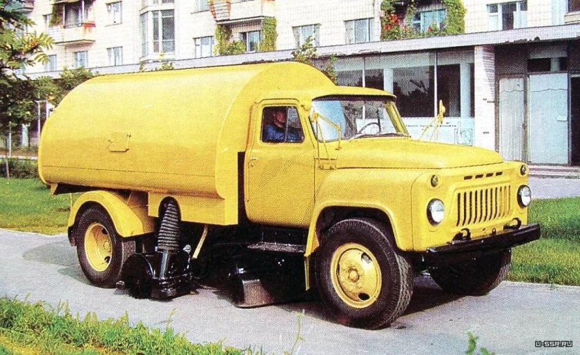 ГАЗ 53 подметально-уборочная машина