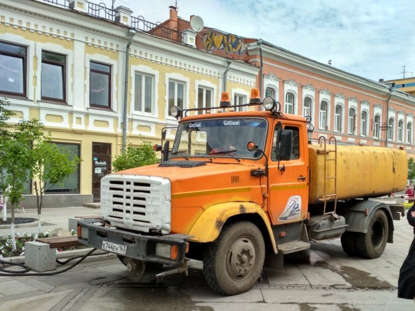 ЗИЛ 433362 поливомоечная