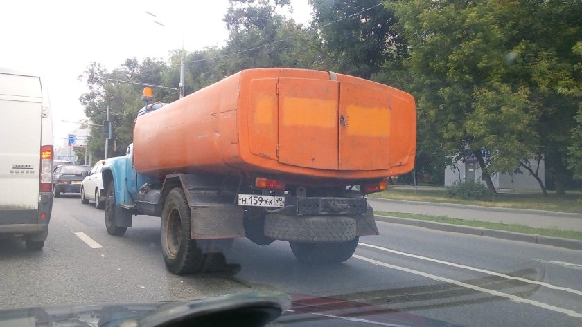 ЗИЛ 130 поливалка