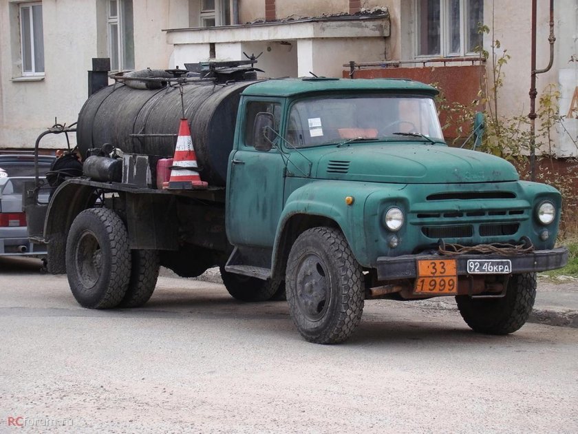 ЗИЛ 130 гудронатор