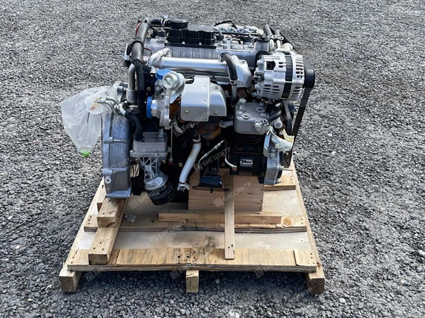 Двигатель исузу с240