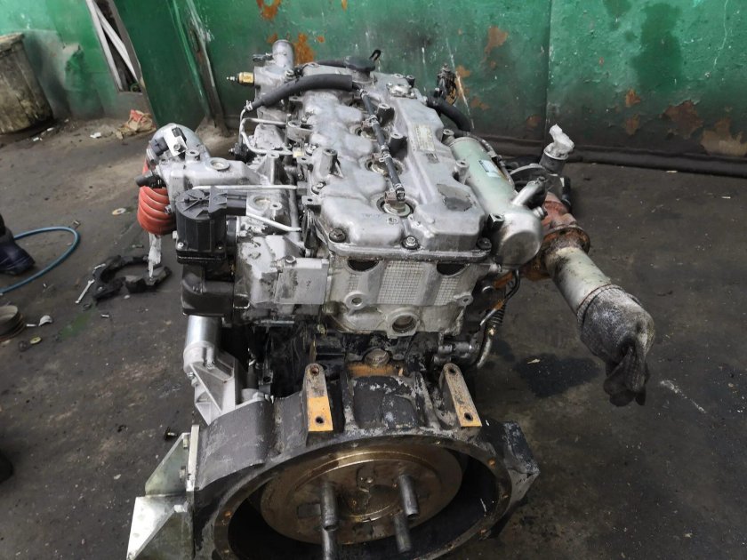 Двигатель Isuzu 4jj1