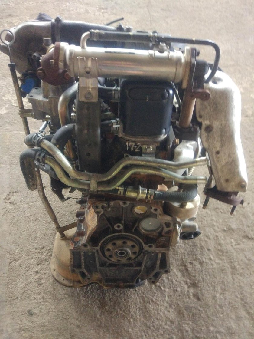 Двигатель Исузу 2.8 дизель