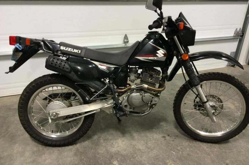 Suzuki dr200se