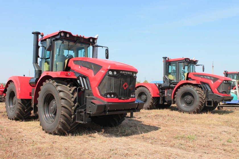 Новый трактор кировец к744