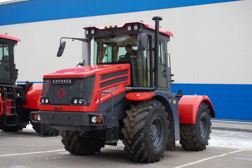 Трактор кировец к 525