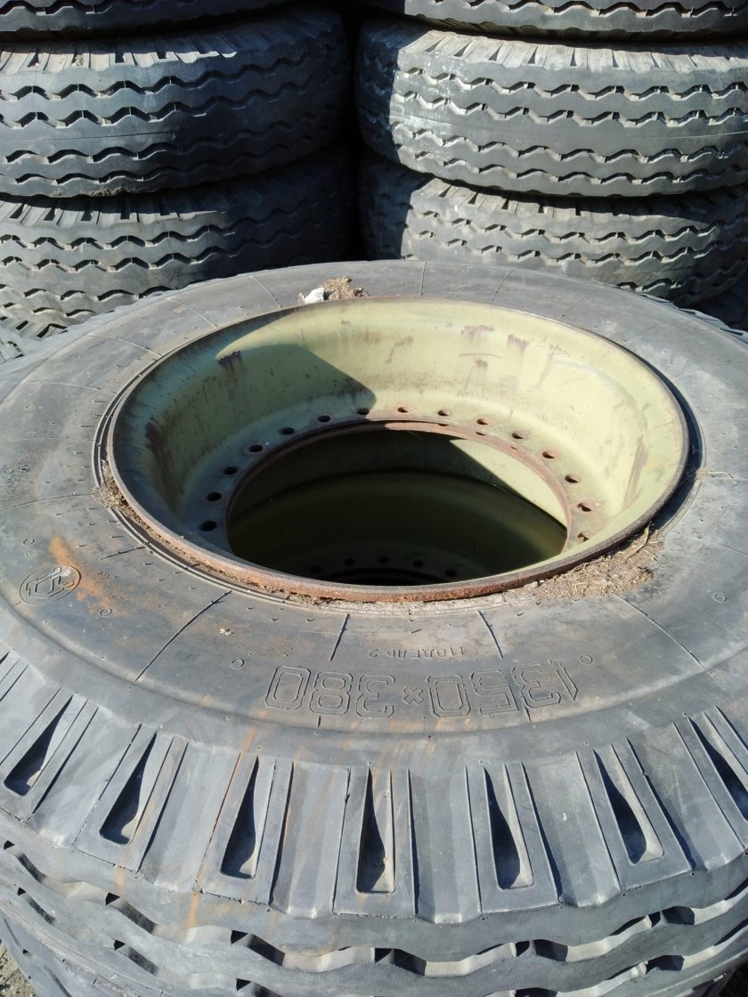 Колесо ГК 1250*200 (гусматик)