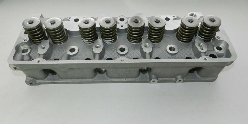 421 1003010 Головка блока