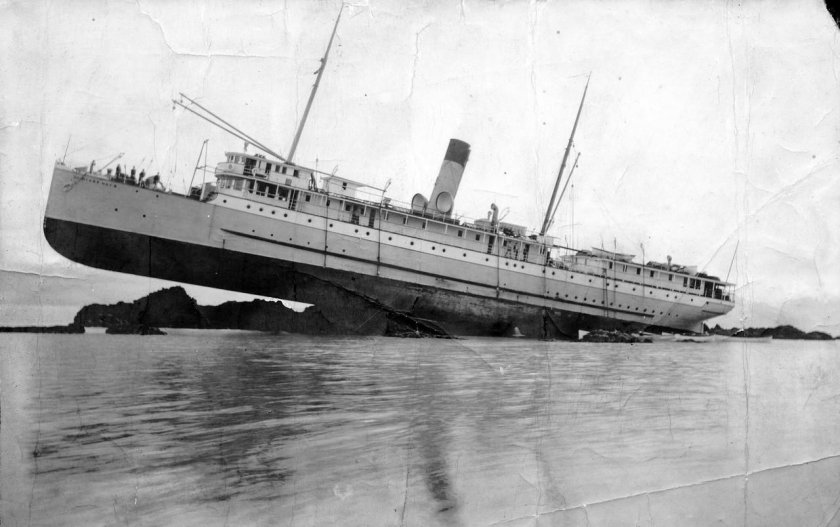 Султанша пароход крушение