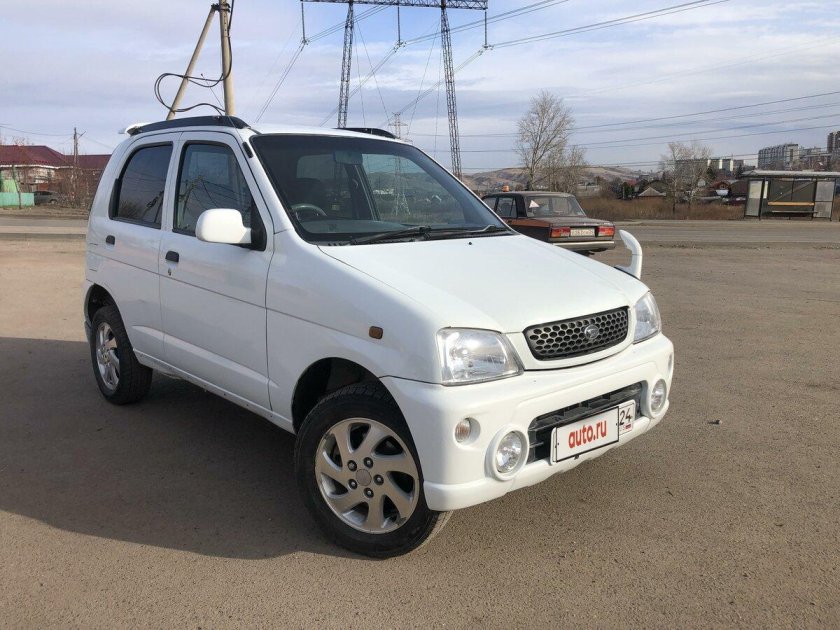 Дайхатсу Териос КИД 2000