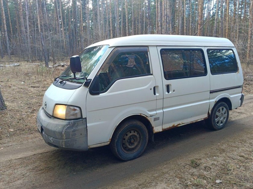 Мазда бонго микроавтобус 2001